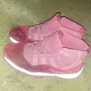 Red velvet Jordan 11's